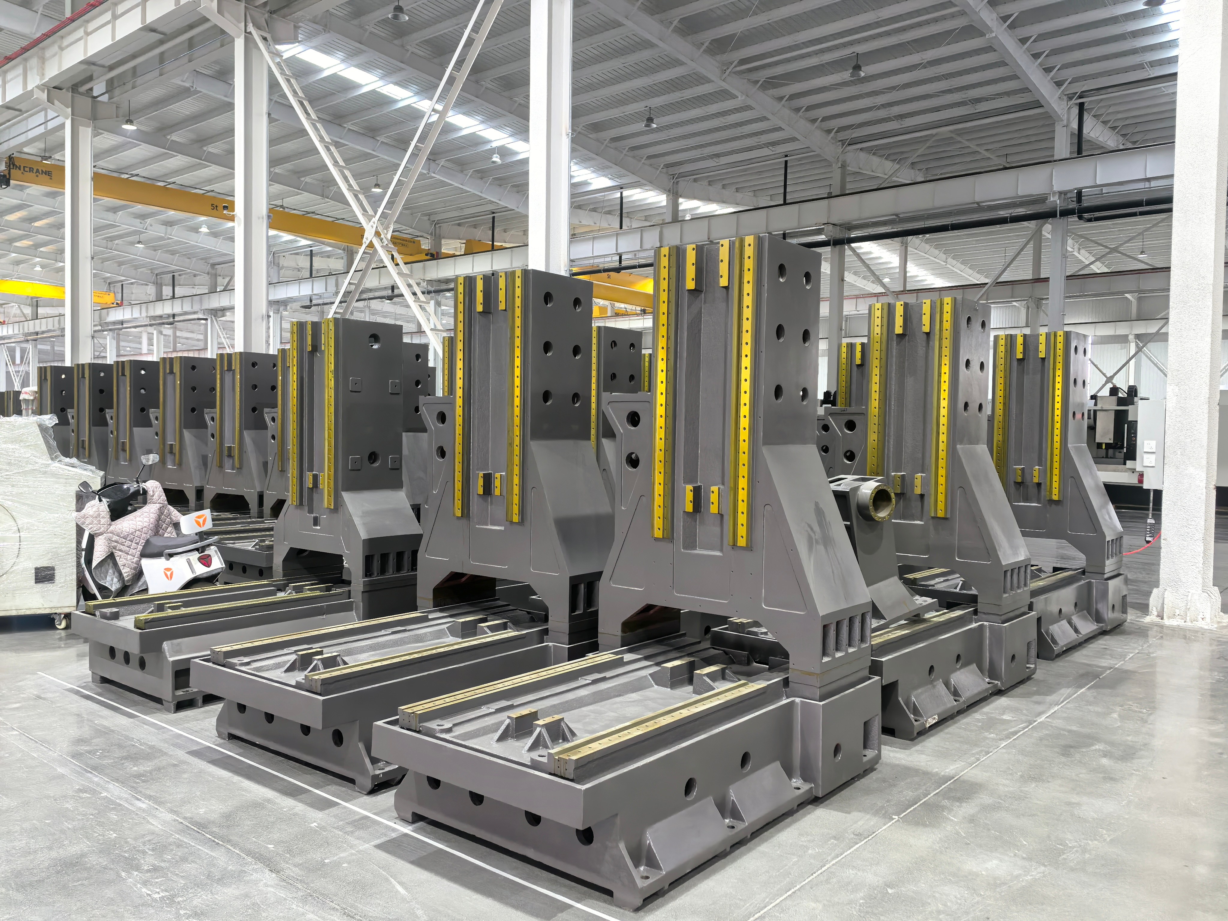 Machine tool cast bases